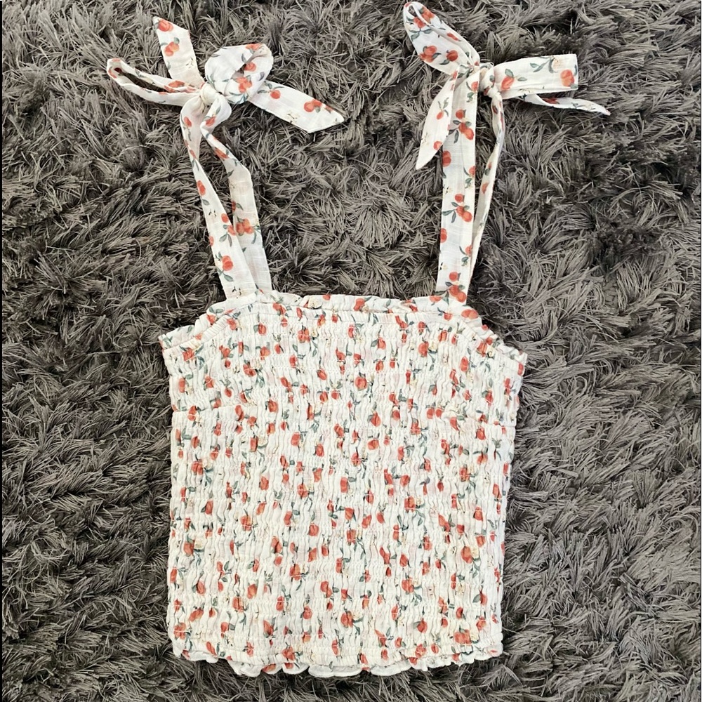 NWOT A&F Cute Top (SOLD)